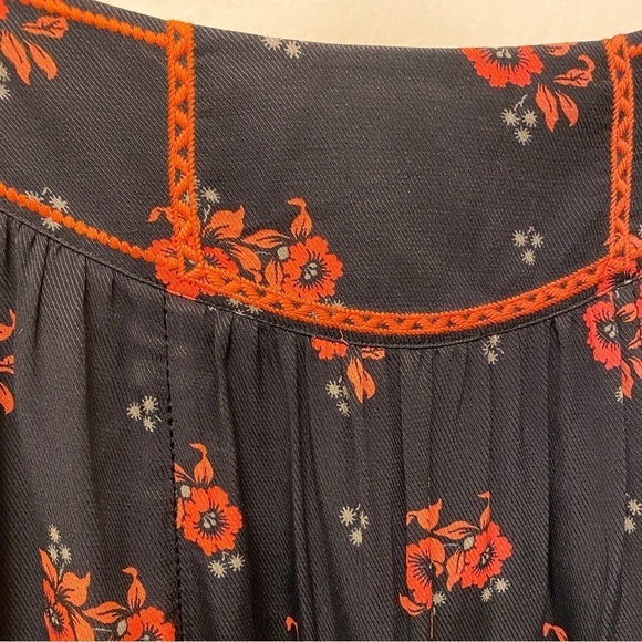 Scotch & Soda NWT Raffia Town Mini Skirt Black Orange Floral Size Small New - Picture 4 of 13